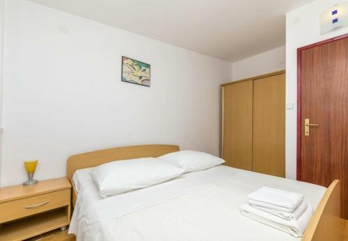 Apartment Ton?i - 100 M From Sea