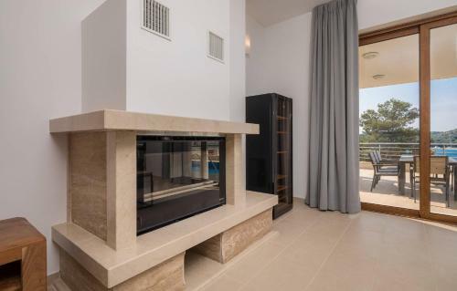 Extra Large Beachfront Luxury Villa