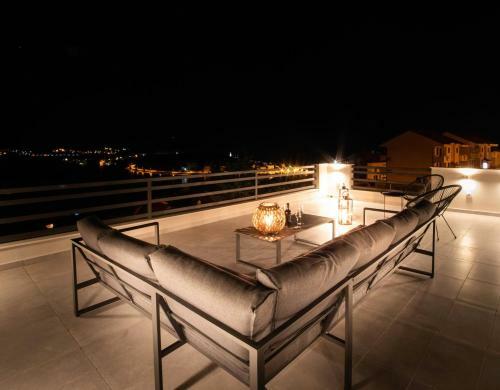 Apartamento 2-bed Apt With Ocean View 100 Meters To The Beach