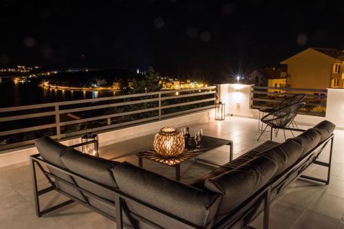 Apartamento 2-bed Apt With Ocean View 100 Meters To The Beach