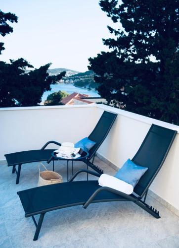 Apartamento 2-bed Apt With Ocean View 100 Meters To The Beach