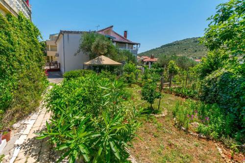 Apartments Nena