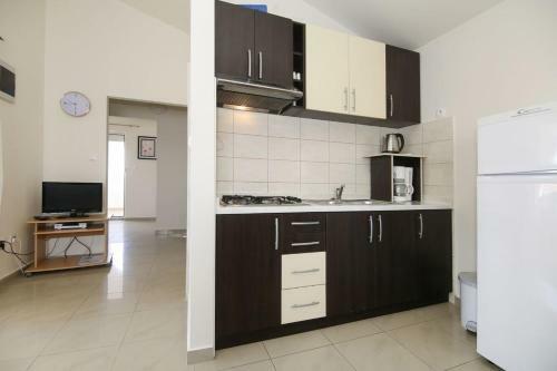 Apartments Tea - 100 M From Sea