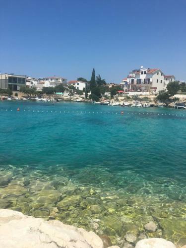 Apartments Tea - 100 M From Sea