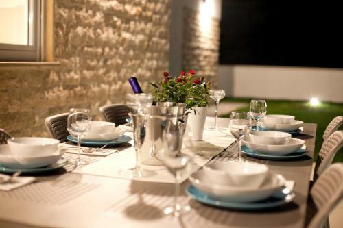 Villa Crystal Blue