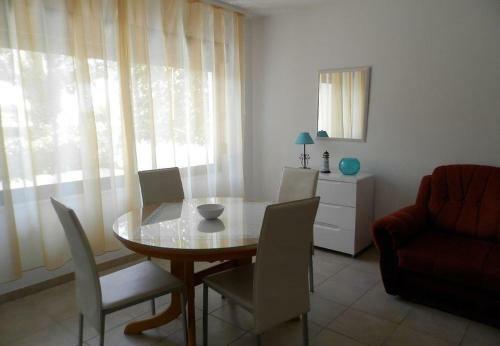 Holiday Home Igor-10m From Beach