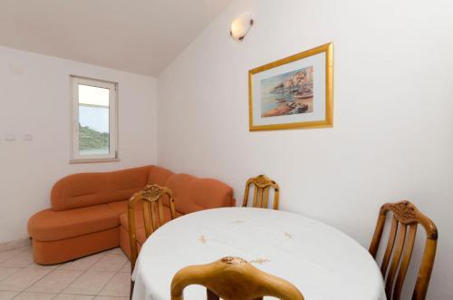Apartments Mitar