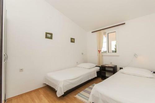 Apartments Srki