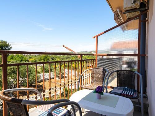 Simplistic Apartment In Rogoznica Near Sea Beach