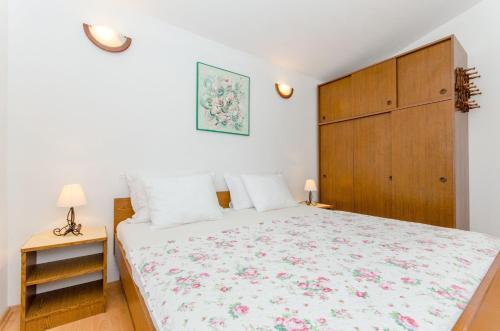 Apartments Ana