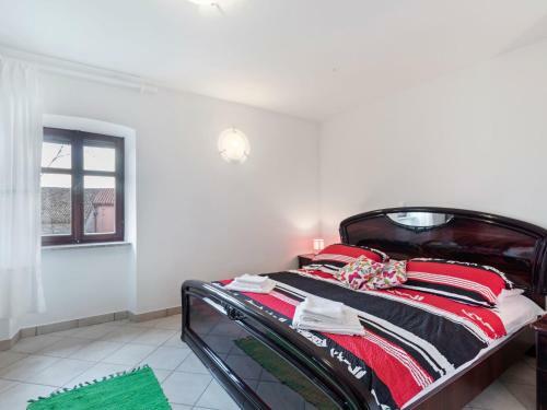 Quaint Apartment In Rovinj With Terrace