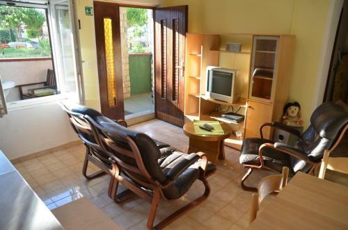 Hostal Sini Apartments