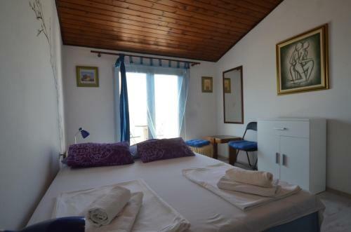 Hostal Sini Apartments