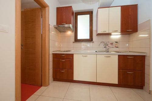 Apartments Milar