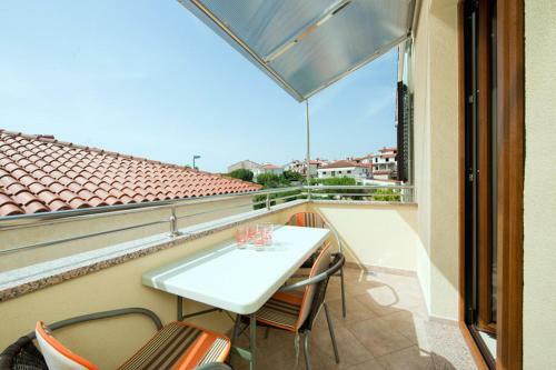 Apartments Milar