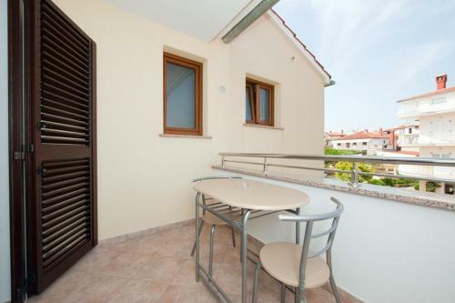 Apartments Milar