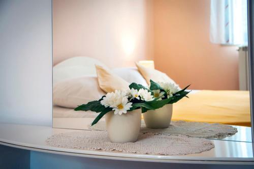 Hostal Apartment And Room Josip 2070