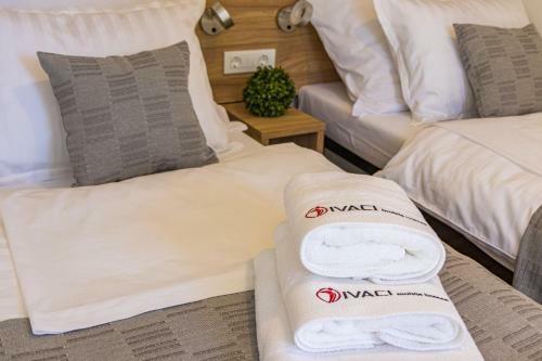 Ivaci Luxury Mobile Homes