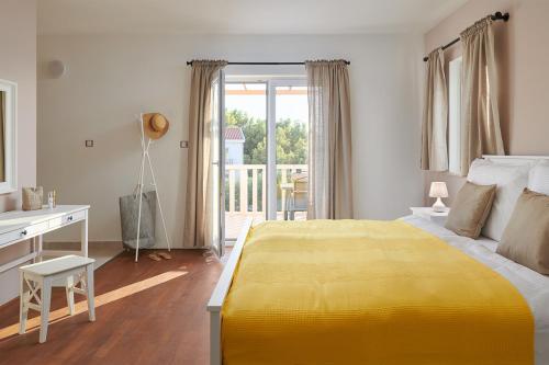 Rudina Villa Sleeps 10 With Pool Air Con And Wifi