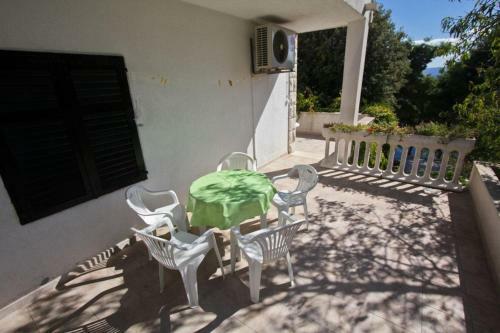 Hostal Apartments Nera