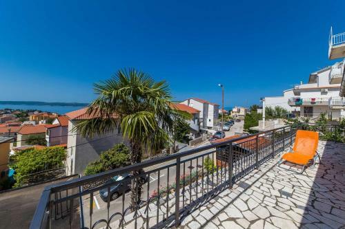 Apartamentos Rebic Selce With Sea View