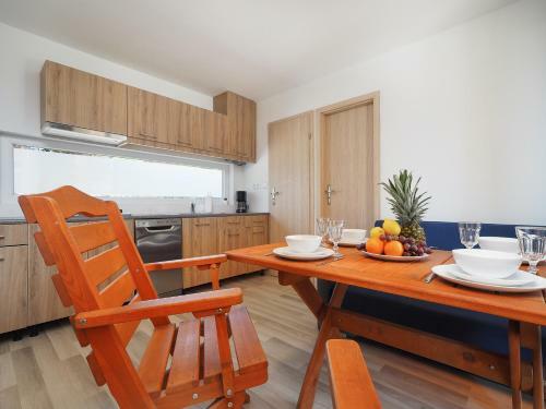 Mediteran Travel Mobile Homes Selce