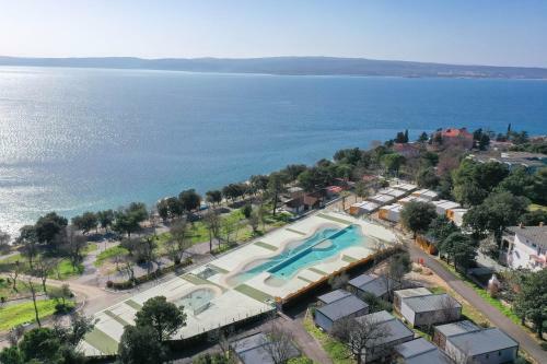 Mediteran Travel Mobile Homes Selce