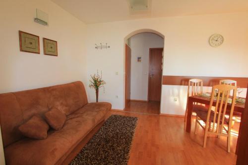 Apartments Pekera 2