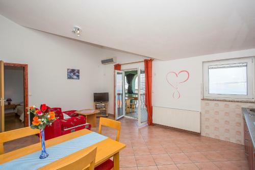 Hostal Apartment Complex Biondic