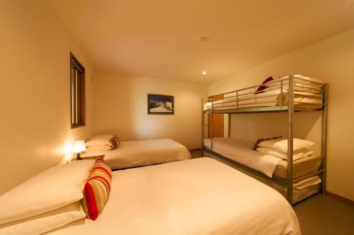 Hotel Bears Den Mountain Lodge