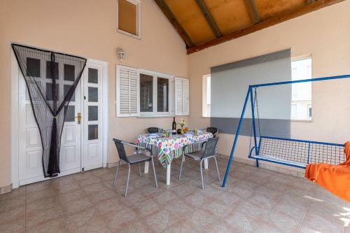 Apartment Alenka