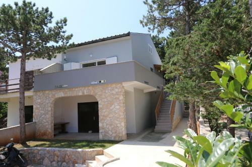 Apartment Lapepa