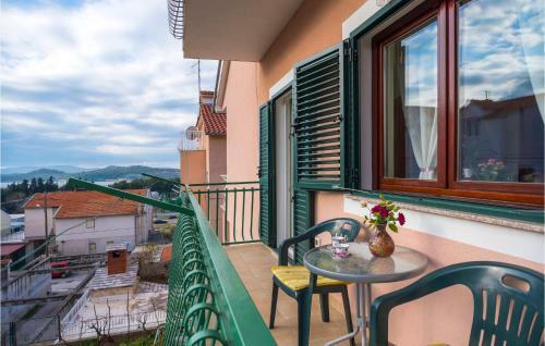Beautiful Apartment In Sibenik W/ 2 Bedrooms