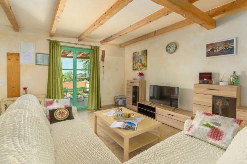 Peaceful House Ulika - Ideal For Family & Relax