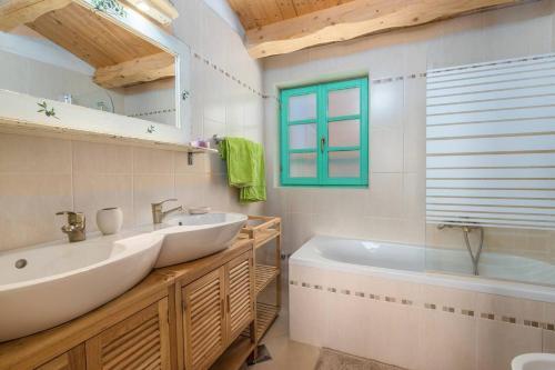 Peaceful House Ulika - Ideal For Family & Relax