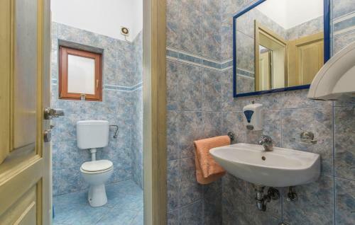 Spacious Villa Perkovic With Private Pool And Jacuzzi