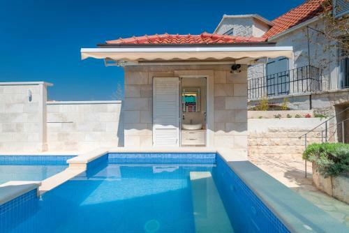 Holiday Home ?krika