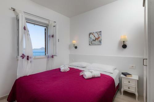 Apartments Lovorna