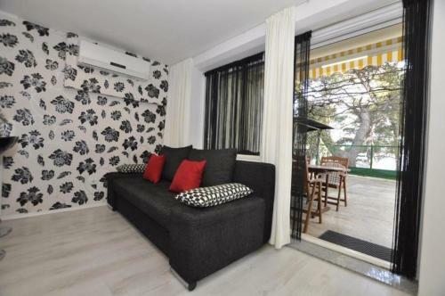 Apartments Eden - 30m From The Sea