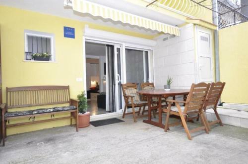 Apartments Eden - 30m From The Sea