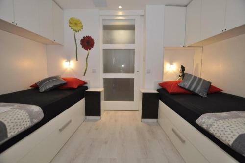 Apartments Eden - 30m From The Sea