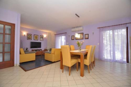 Apartments Eden - 30m From The Sea