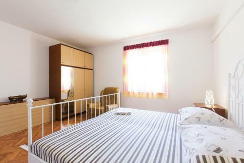 Apartments Sani-slatine