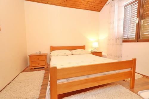 Apartments Peselj