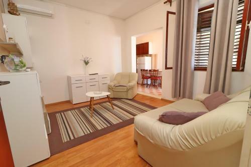 Apartments Peselj