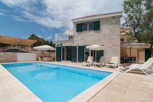 Villa Tin Luxury Villa On Brac, Private Pool