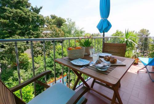 Beachfront Apartment Mala Tereza