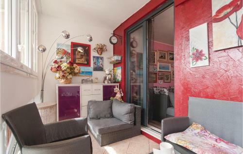 Two-bedroom Apartment In Split
