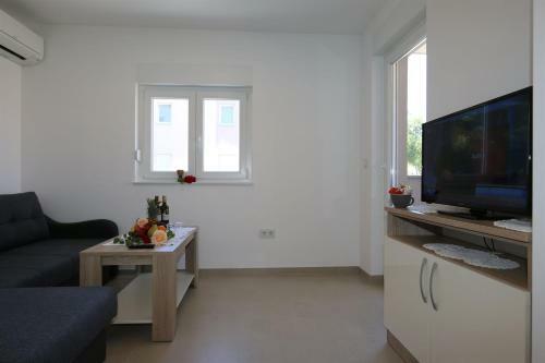 Apartments Maric-hlapa