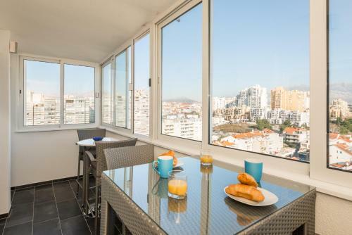 Lct Grey Panoramic Apartment